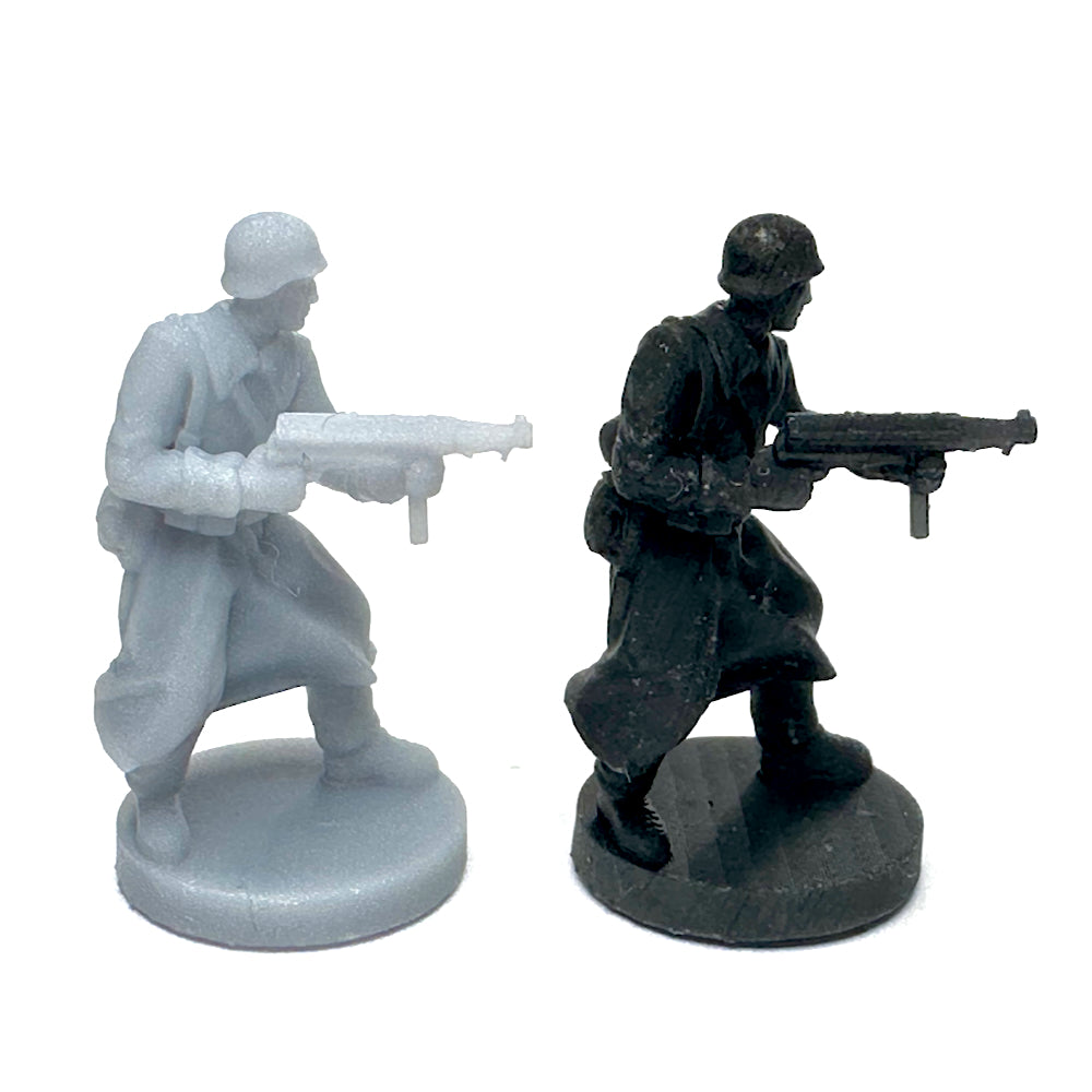 German Soldier in Greatcoat w/ MP40 (3D Printed) x5