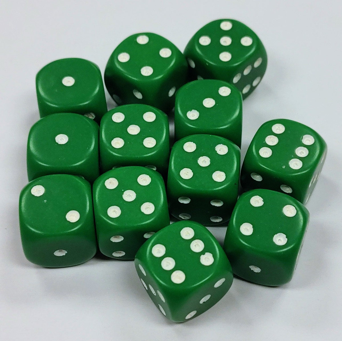 Opaque 16mm Dice w/ Rounded Corners Green w/ White Pips (12 Pk)