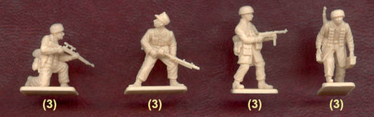 1/72 WWII German Paratroopers Tropical Uniform Box (Italeri)