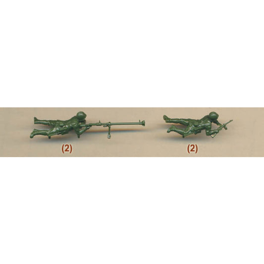 1/72 World War II Soviet Anti-Tank Team (ZVE)