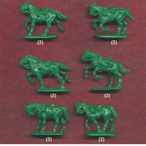 1/72 Napoleonic Russian Dragoons in Winter Dress (STR)