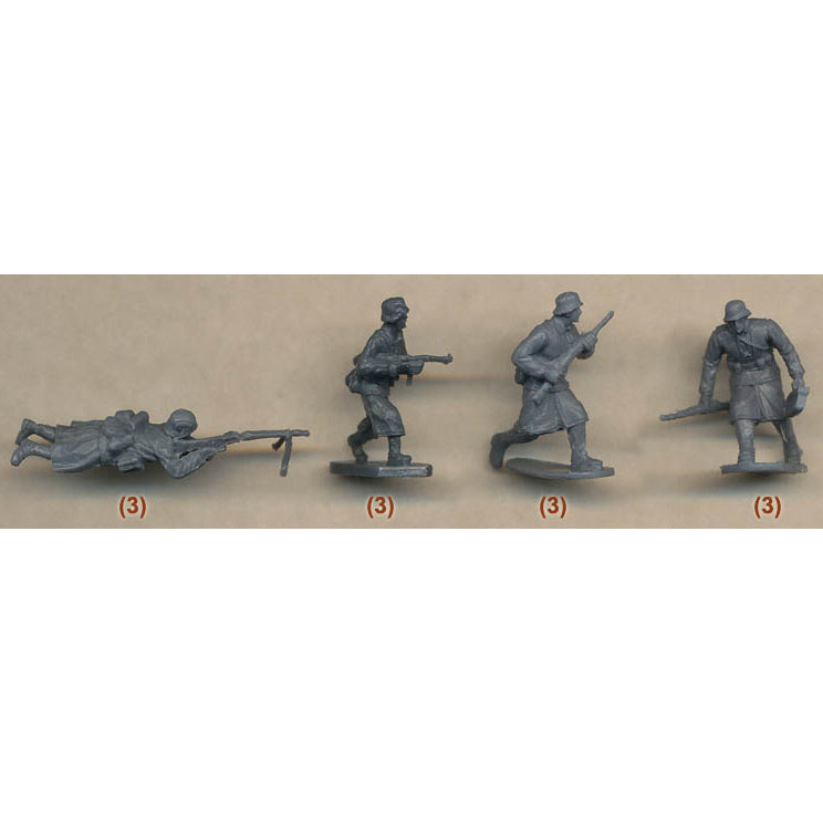 1/72 WWII German Infantry in Winter Smocks Box (Caesar)