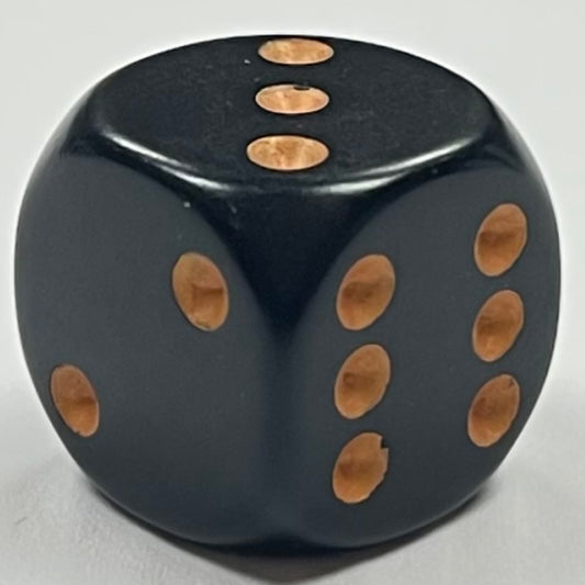 D6 (16mm) Die-Opaque Black w/ Gold Pips (x5)