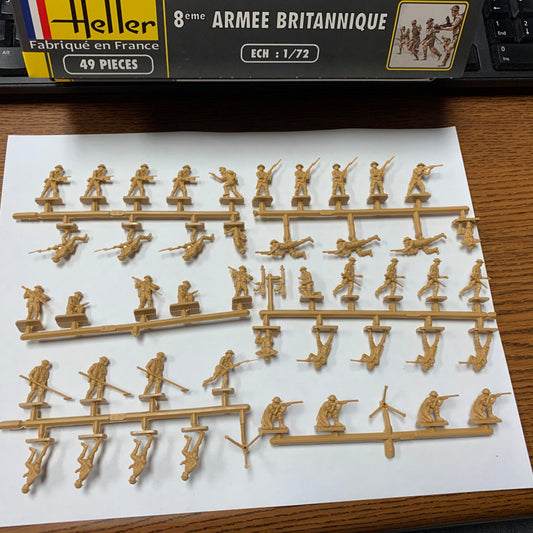 1/72 WWII British 8th Army Box (Heller)