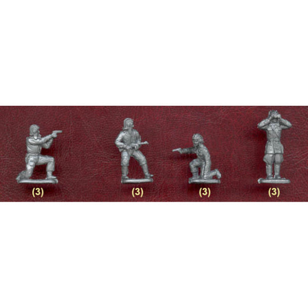 1/72 Soviet Tankmen & Crew (Summer) Box (Orion)
